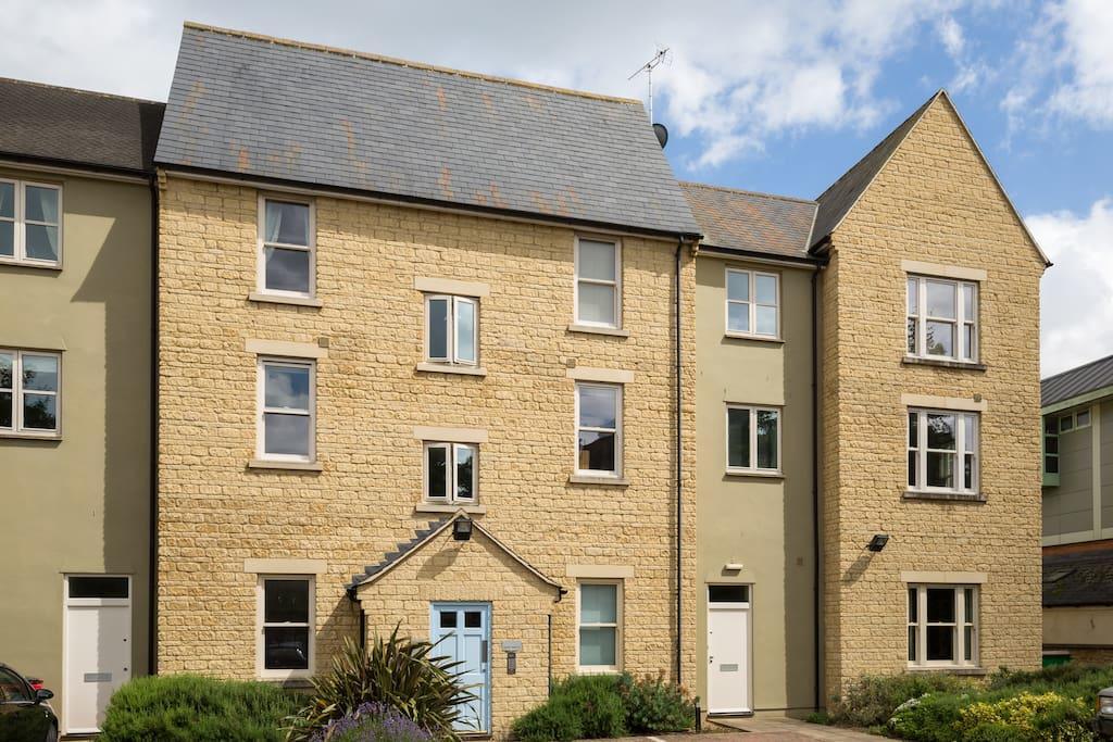 Millwalk Apartment Witney Exterior photo