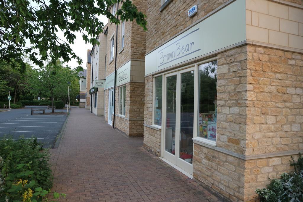 Millwalk Apartment Witney Exterior photo